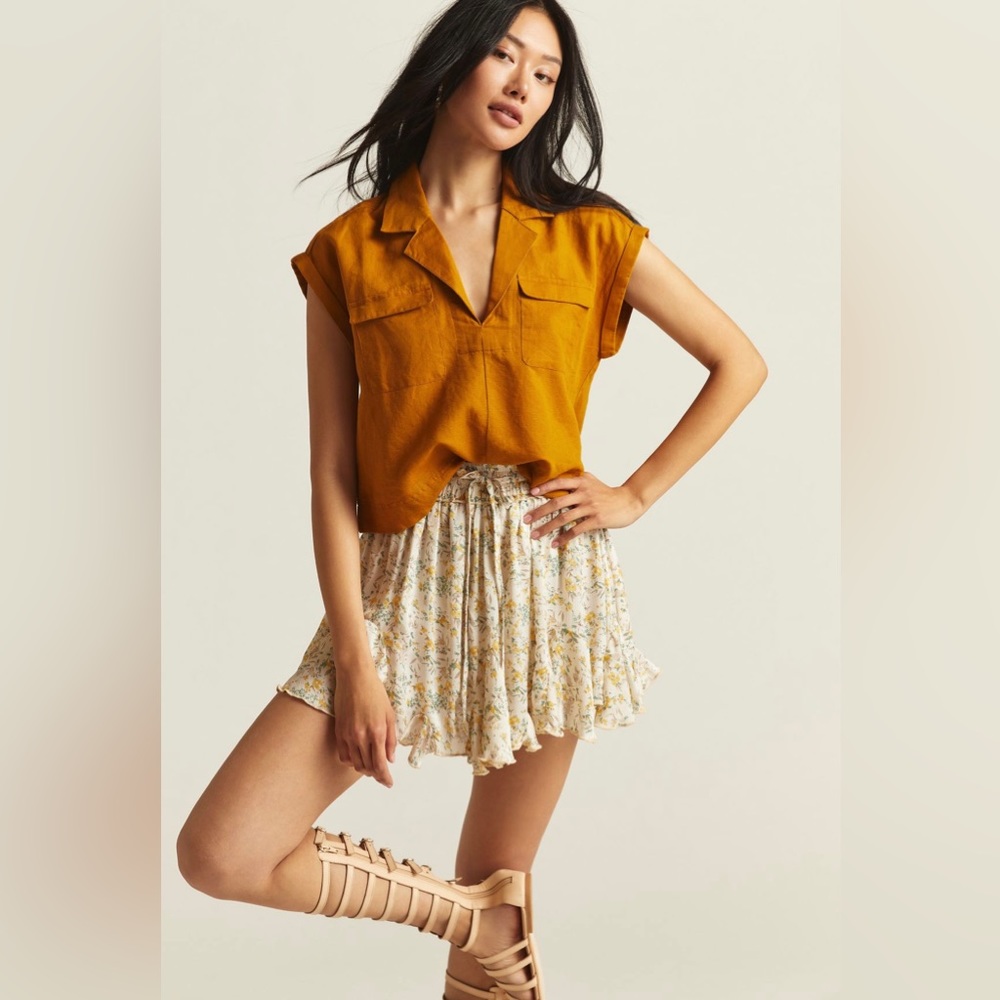 Anthropologie cropped utility shirt- size small